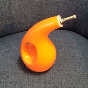 BRAND NEW  RACHAEL RAY 24-OUNCE CERAMIC EVOO OIL AND VINEGAR DISPENSING